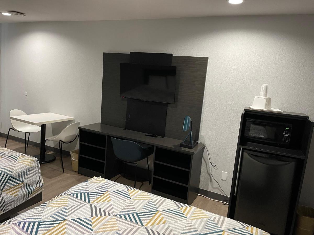 Hotel 6-san Diego, Ca - Southbay Chula Vista